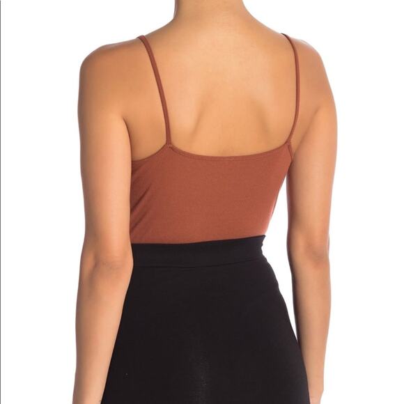 Nordstrom bp. V-Neck Ribbed Thong Bodysuit Size Large - Picture 10 of 10